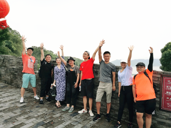 优胜六部夏纪行——重走长征路