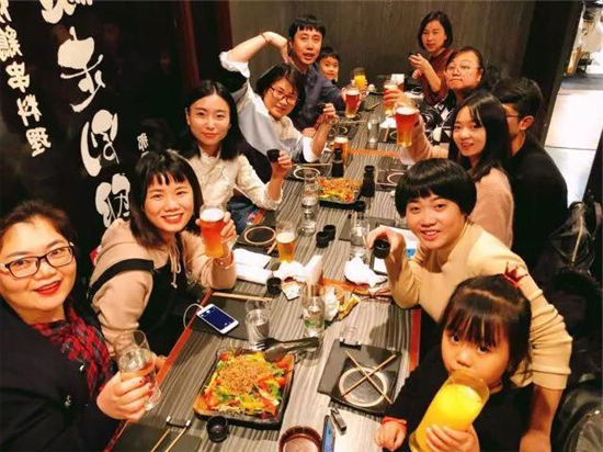 优途年会，浸在盐味里，放肆吃喝